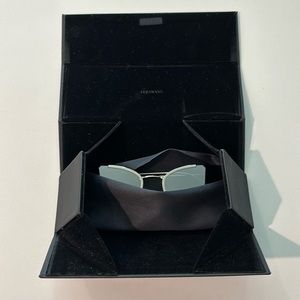 Brand new sunglasses